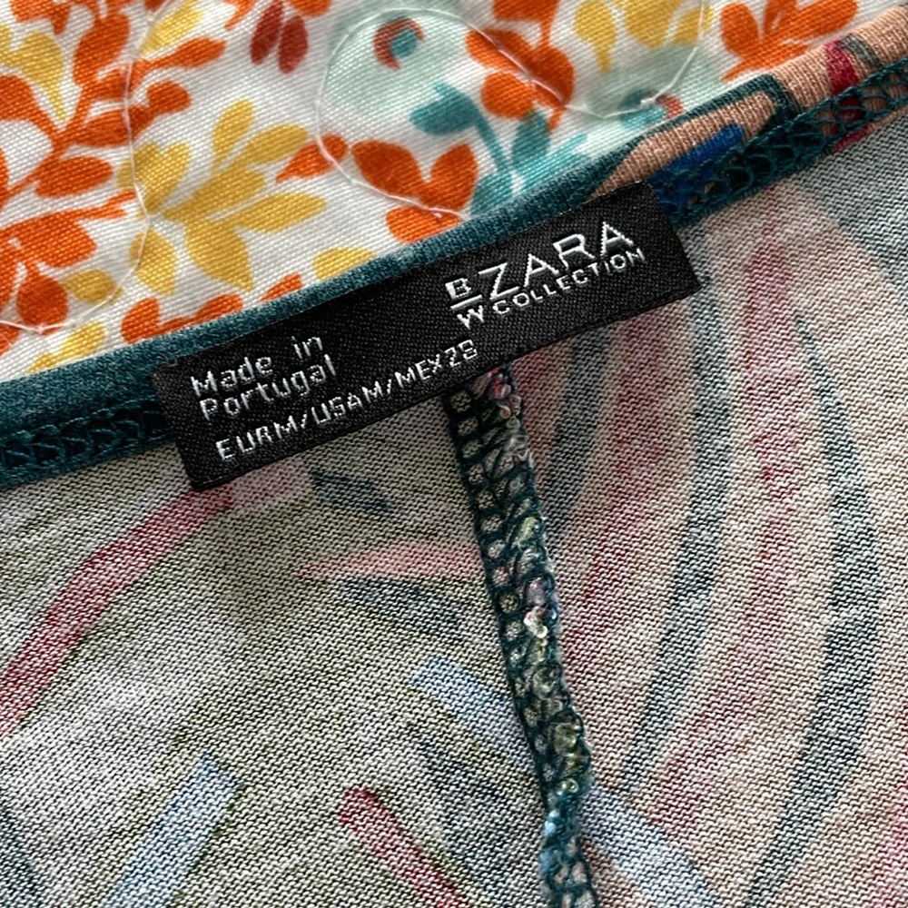 ZARA Colorful Patterned V-Neck High-Low Top - Picture 5 of 5
